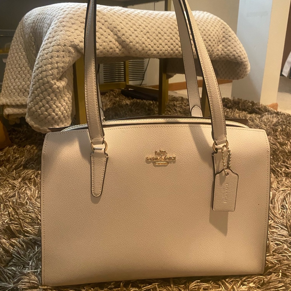 Coach White Leather Shoulder Bag